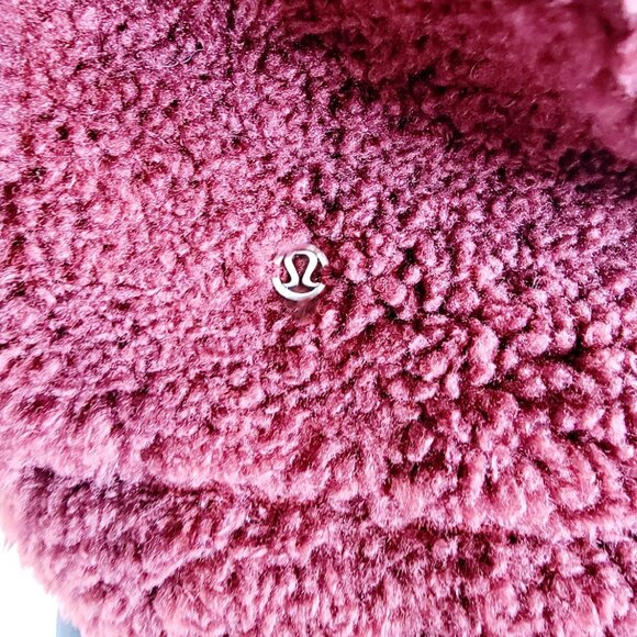 Lululemon Women's Red Merlot Cinchable Fleece Zip-Up Cozy Teddy Jacket Size 6 - Picture 7 of 9